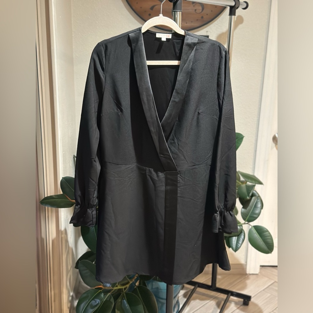Women’s dress